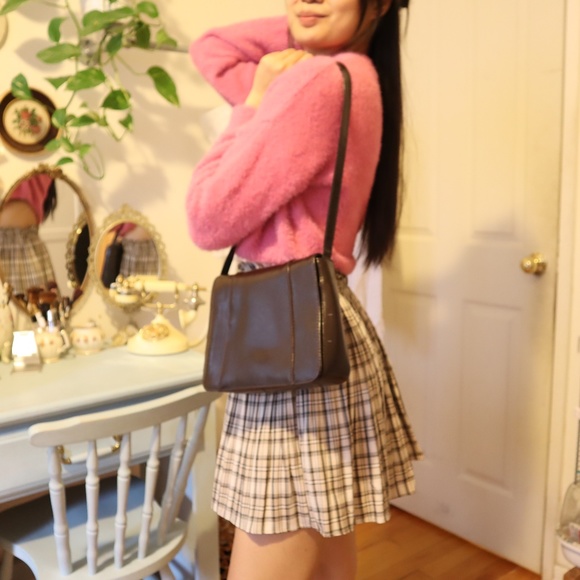 SOLD VINTAGE SHOULDER BAG - Picture 3 of 16